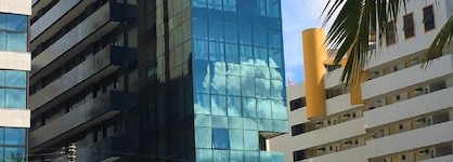 Acqua Suites