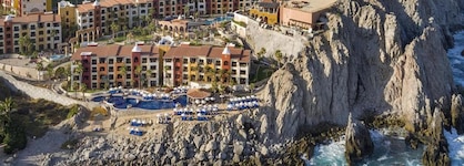 Hacienda Encantada Resort & Residences