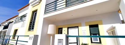 Milfontes Guest House