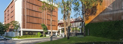 Anantara Chiang Mai Serviced Suites
