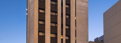 Bay Hound Hotel