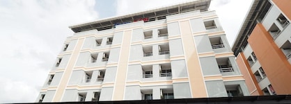 Phuhi Hotel