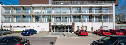 Hotel Yacht Wellness & Business