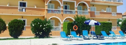 Derekas Apartments
