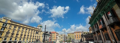 H.R. Boutique Porto Napoli Centro By Clapa Group Dislocated Hospitality