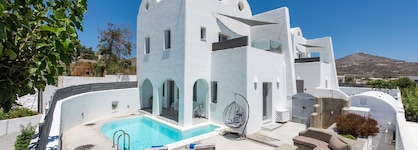 White Harmony Suites
