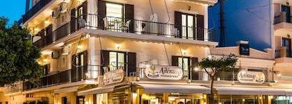 Alektor Studios & Apartments