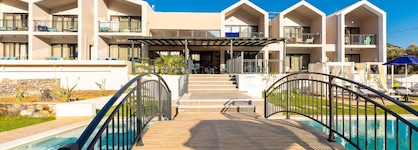 T Hotel Premium Suites