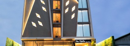 Yellow Star Ambarukmo Hotel