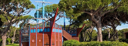 Pine Cliffs Village & Golf Suites