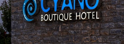 Cyano Hotel