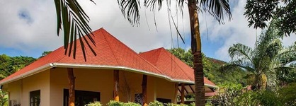 Les Lauriers Eco Hotel