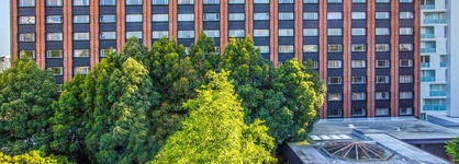 Pullman Auckland Hotel & Apartments