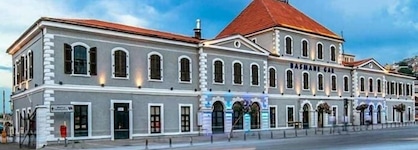 Emens Hotel