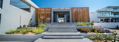 Harmony Crest Resort - Adults Only