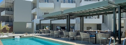 Mare Blue & Suites