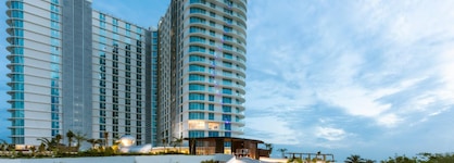 Sls Cancun Hotel & Residences