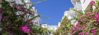 Smart Holiday Hotel & Suites -All Inclusive