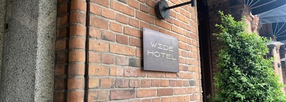 Wide Hotel