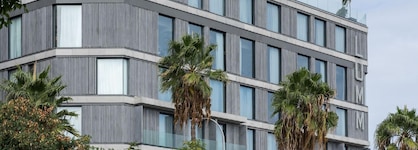 Hotel LIVVO Lumm