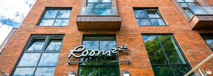 Roomzzz York City