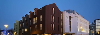 Iceland Parliament Hotel, Curio Collection By Hilton