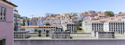 Typical Mouraria By Homing
