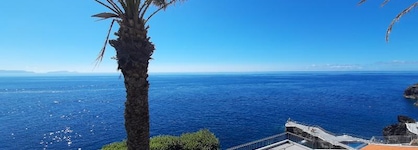 Hotel Roca Mar