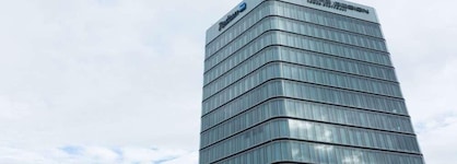 Radisson Blu Hotel At Porsche Design Tower Stuttgart