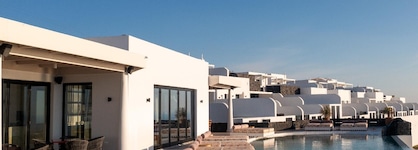 Cresanto Luxury Suites