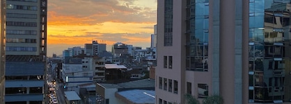 Giluxe Hotel