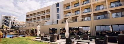 Ramada By Wyndham Cesme