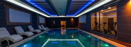 The Nirvanas Hotel