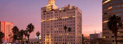 Fairmont Breakers Long Beach