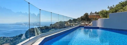 Omikron Luxury Residences By Semavί
