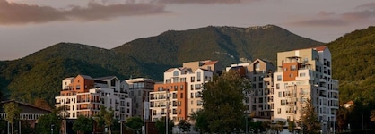 Siro Boka Place