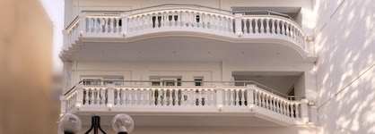 Epavli Grace Hotel