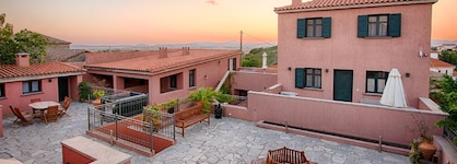 The Varos Residences Hotel
