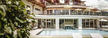 Hotel Tianes