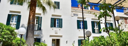 Villa Giardino Heritage Boutique Hotel Bol