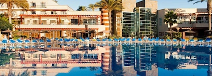 Elba Carlota Beach & Golf Resort