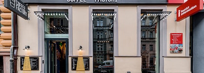 Royal Court Legerova