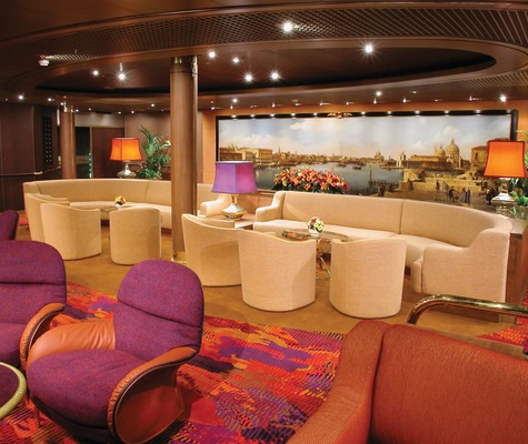 Explorer Lounge