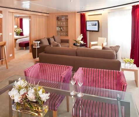 Signature Suite