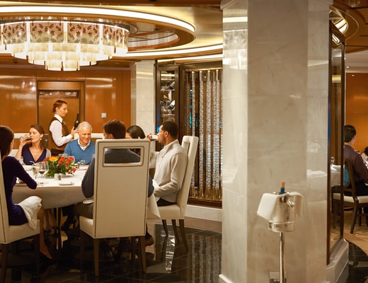 Hauptrestaurant Symphony