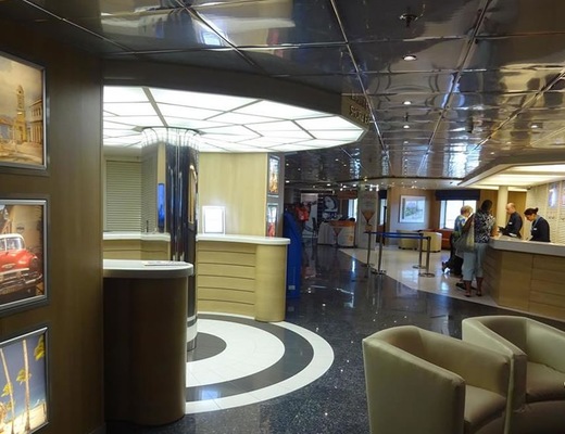 Foto Celestyal Crystal 29