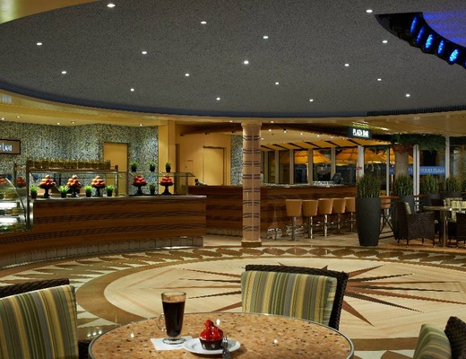 Foto Carnival Breeze 24