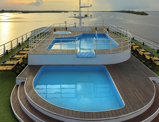Pooldeck