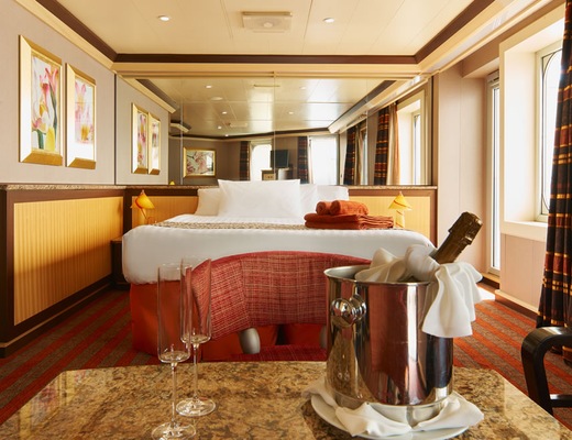 Foto Costa Diadema 33