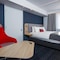 Holiday Inn Express Portsmouth - North By Ihg - map